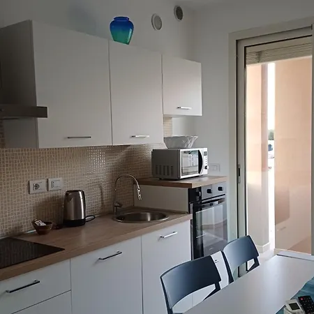 Casa Perlamare Dom wakacyjny *