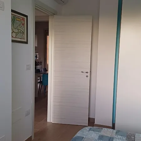 Casa Perlamare Dom wakacyjny *